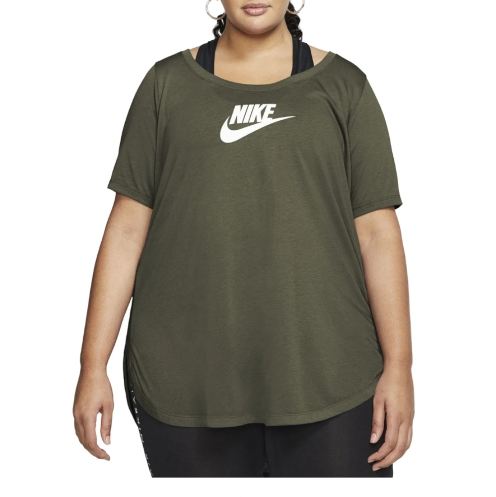 Nike Essential Tunic size 1x